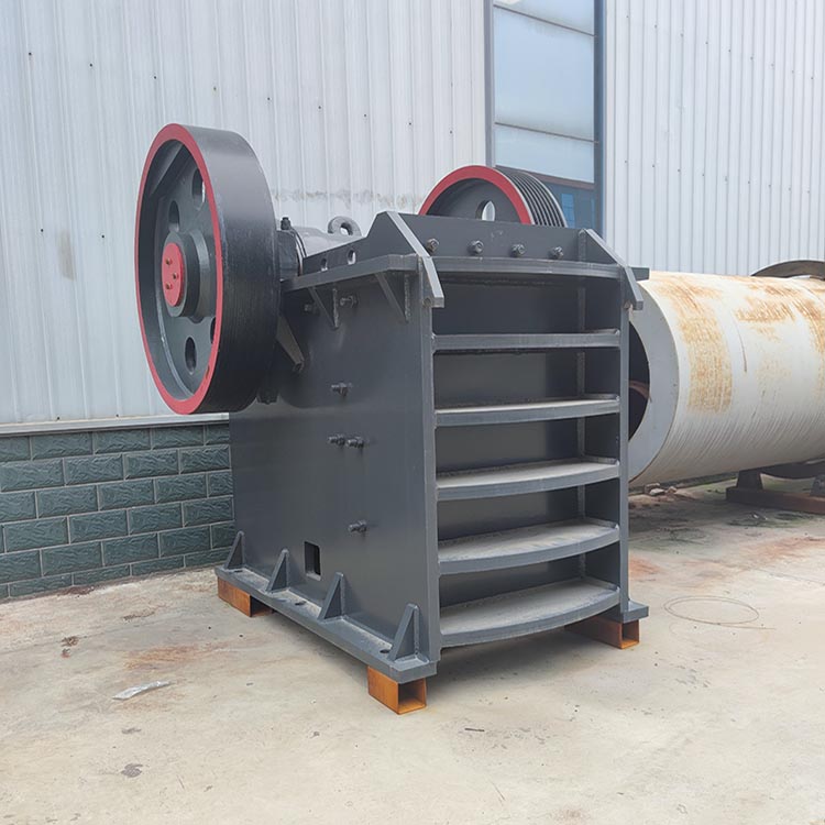 鄂式破碎機(jī) 鄂式破碎機(jī)