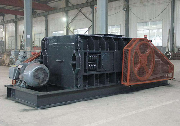 齒輥式制砂設(shè)備 齒輥式制砂設(shè)備