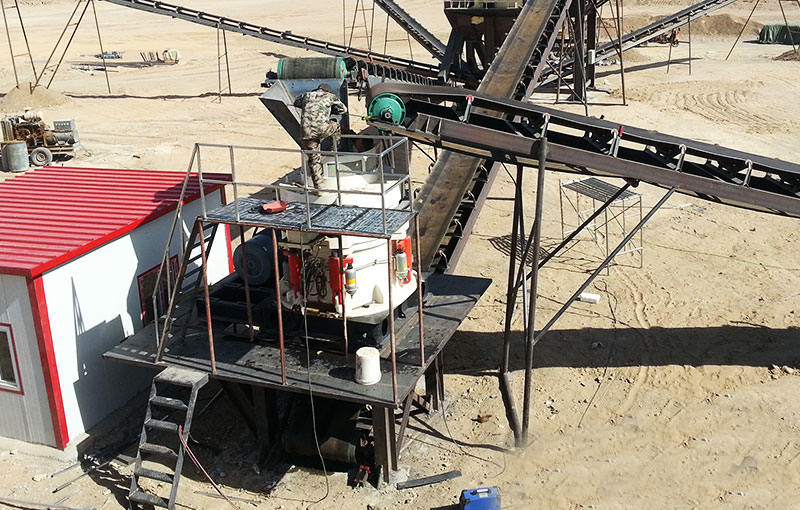 圓錐破碎機現場