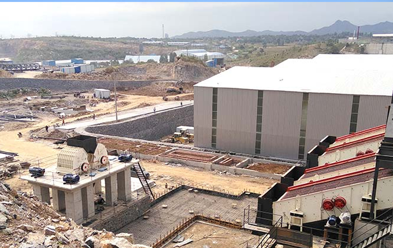 石灰石破碎現(xiàn)場(chǎng)